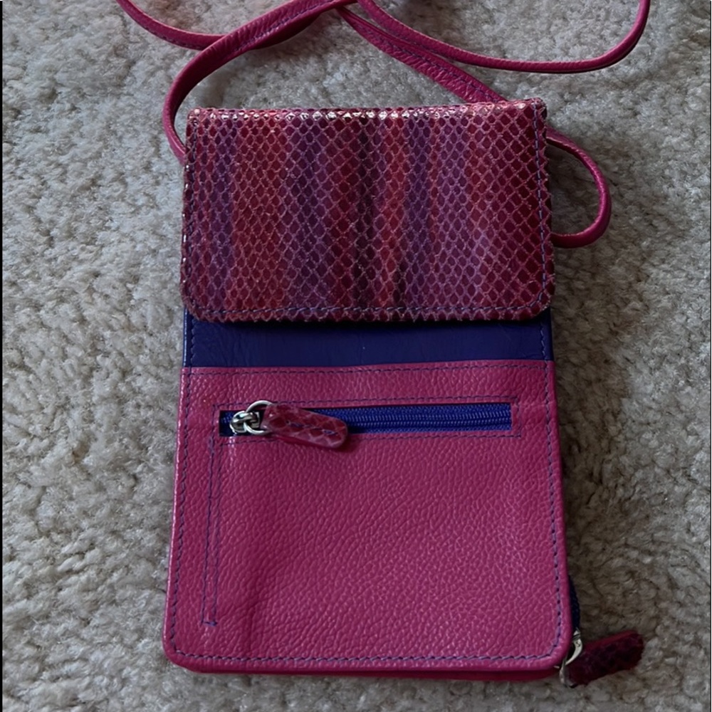 Crossbody bag